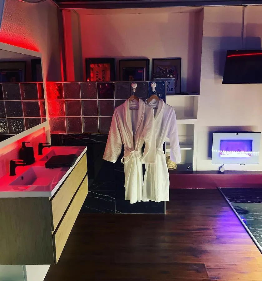 Jacuzzi 9Em Apartment Paris France
